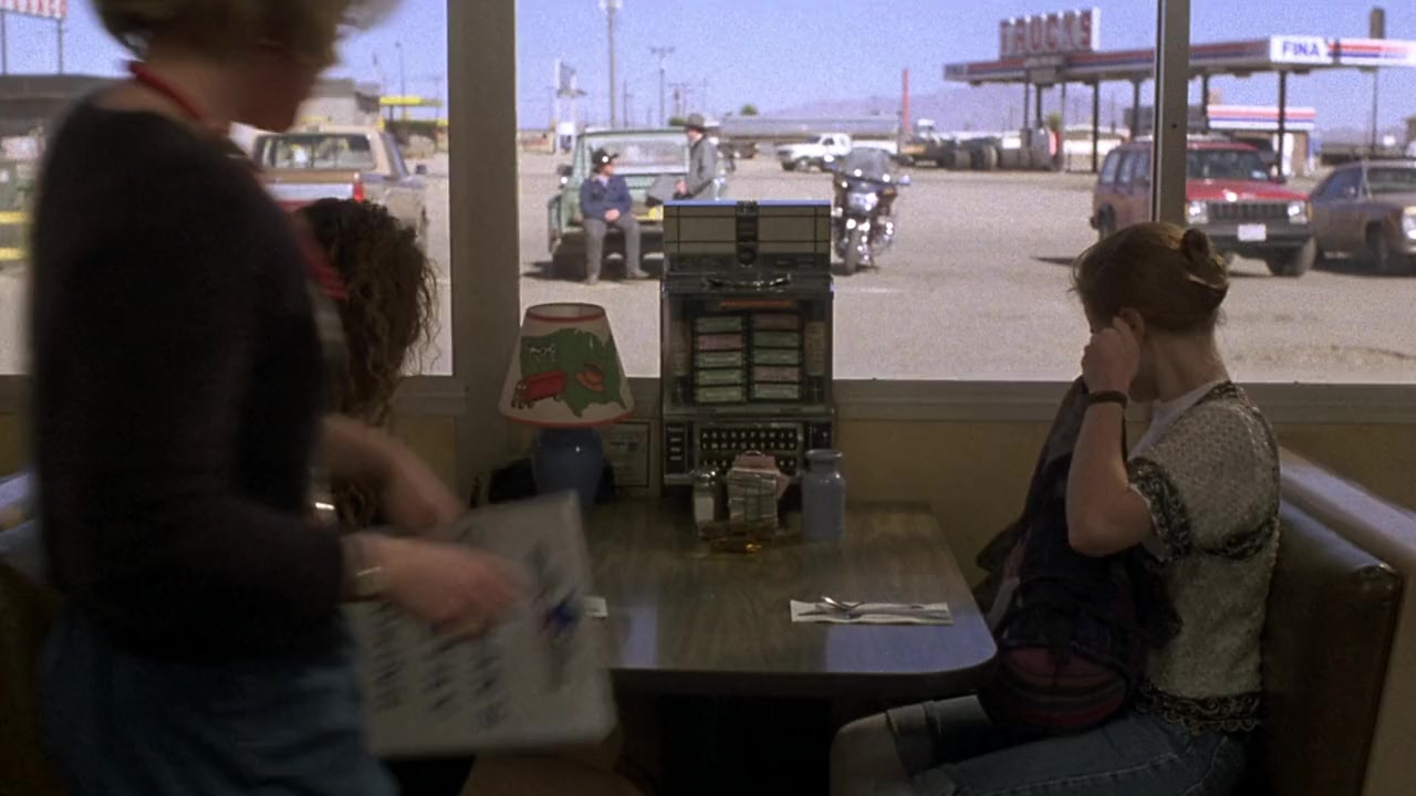 Gas Food Lodging screenshot 3