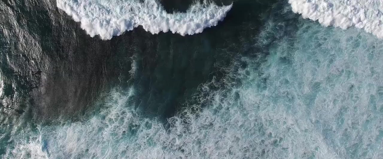 Girl on Wave screenshot 1