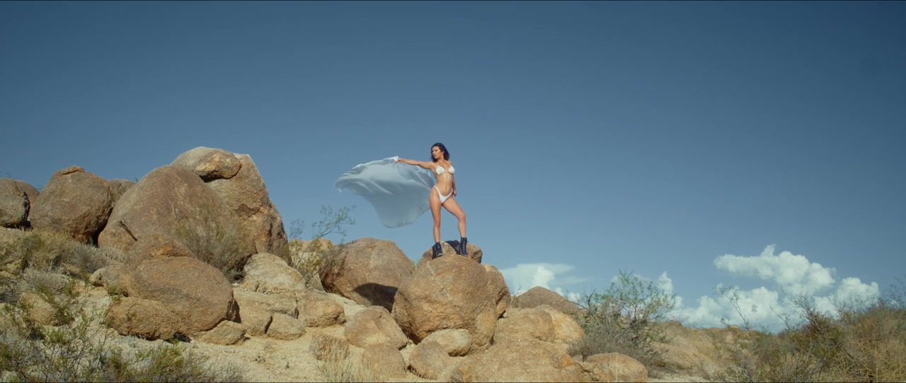 Girls on Film screenshot 1