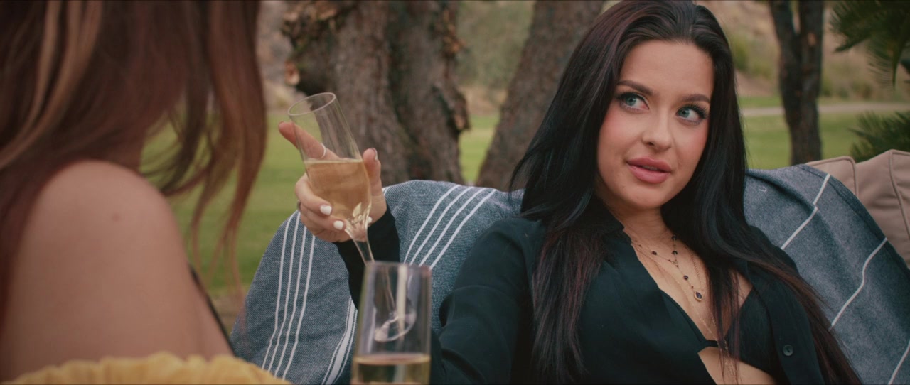 Girls on Film screenshot 3