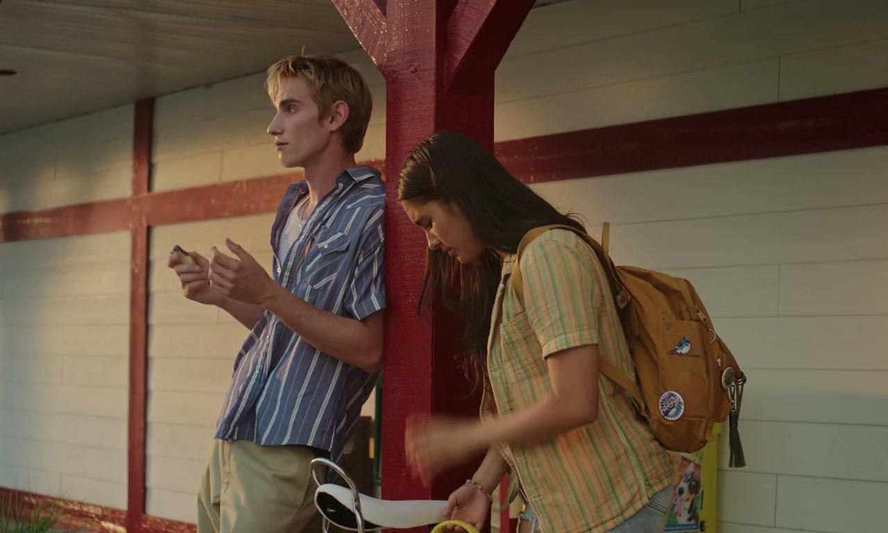 Girls Like Girls screenshot 2