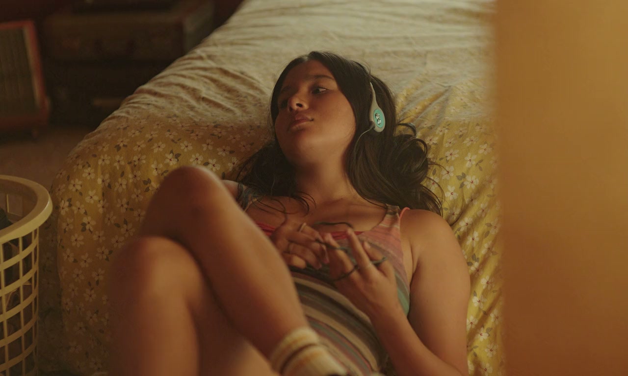 Girls Like Girls screenshot 3