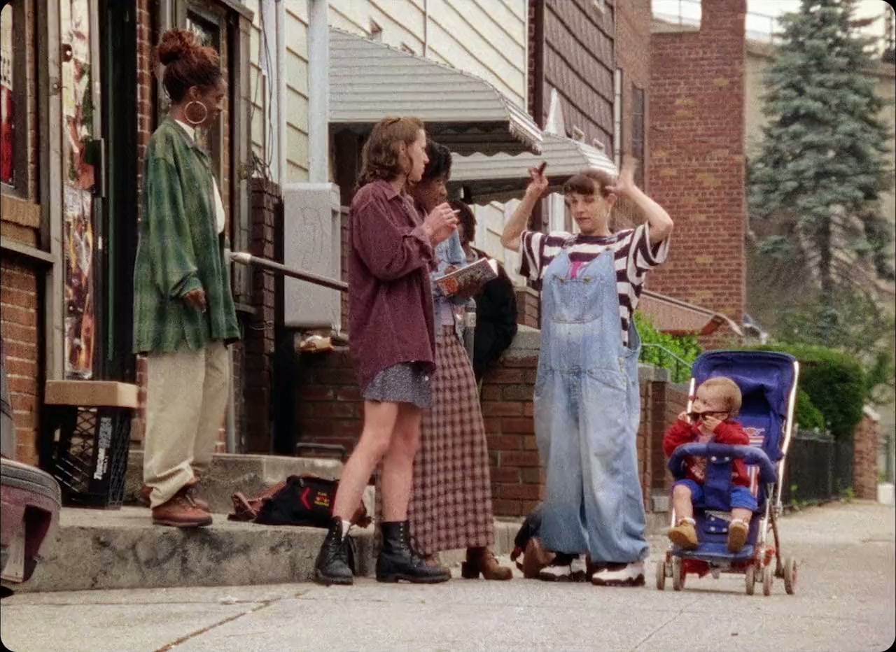 Girls Town screenshot 1