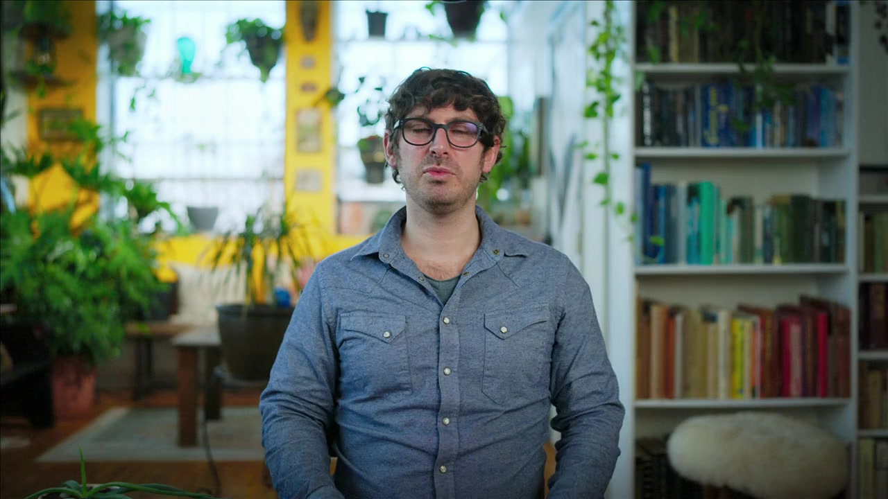 Glitch: The Rise & Fall of HQ Trivia screenshot 3