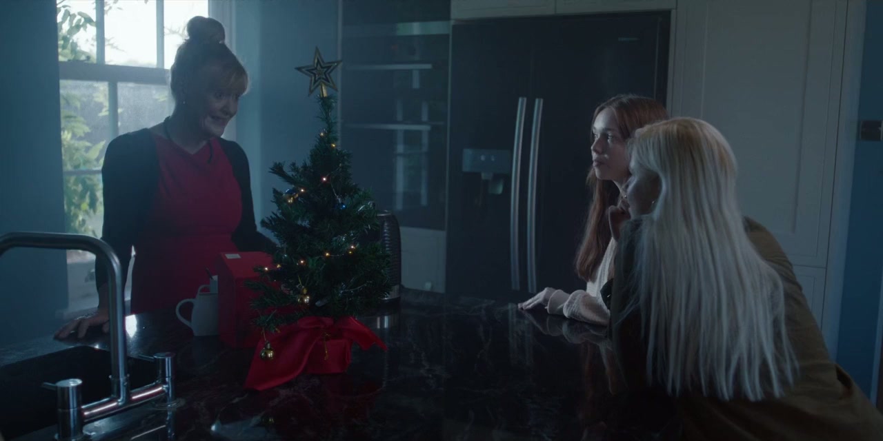 Granny Krampus screenshot 1