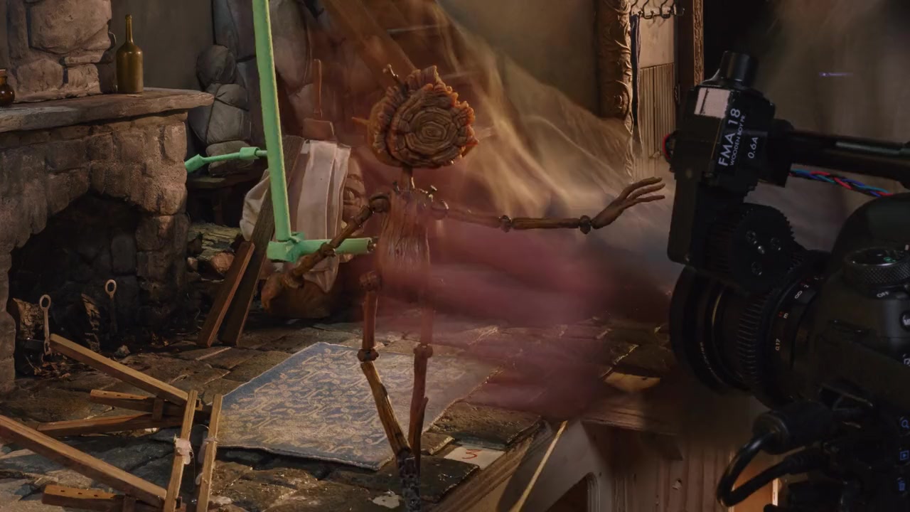 Guillermo del Toro's Pinocchio: Handcarved Cinema screenshot 2