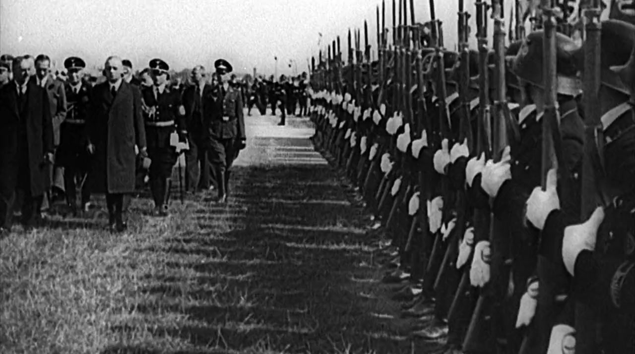 The King Who Fooled Hitler screenshot 1