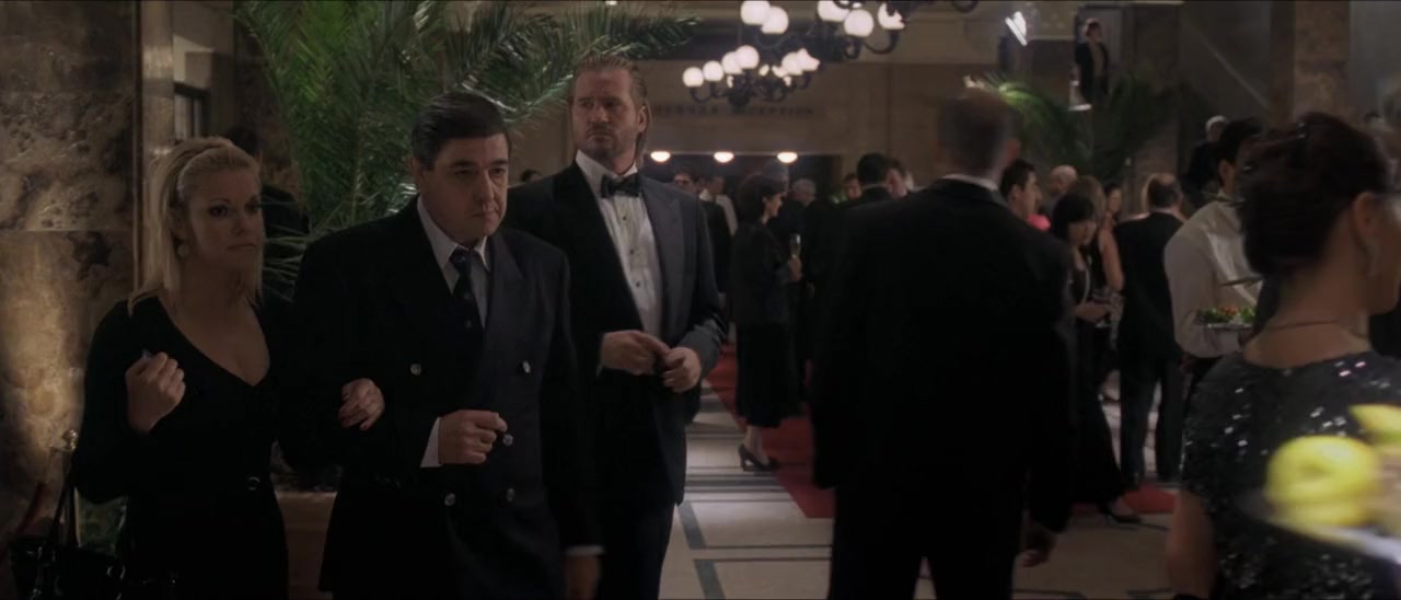 Double Identity screenshot 3