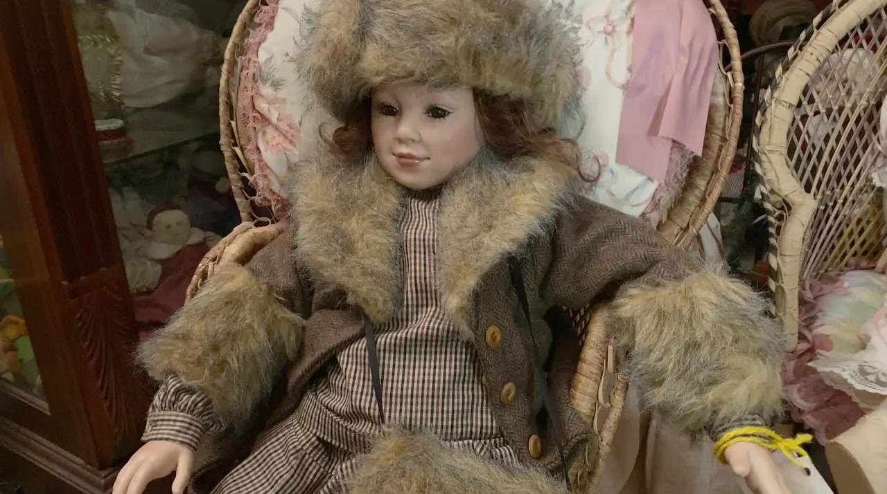 Dollface screenshot 1