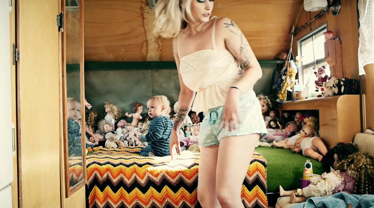 Dolly Deadly screenshot 1