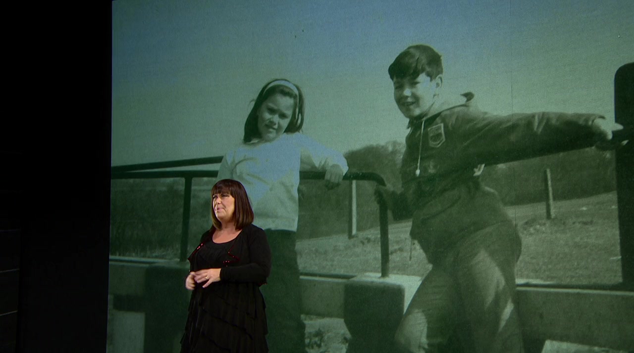 Dawn French Live: 30 Million Minutes screenshot 2