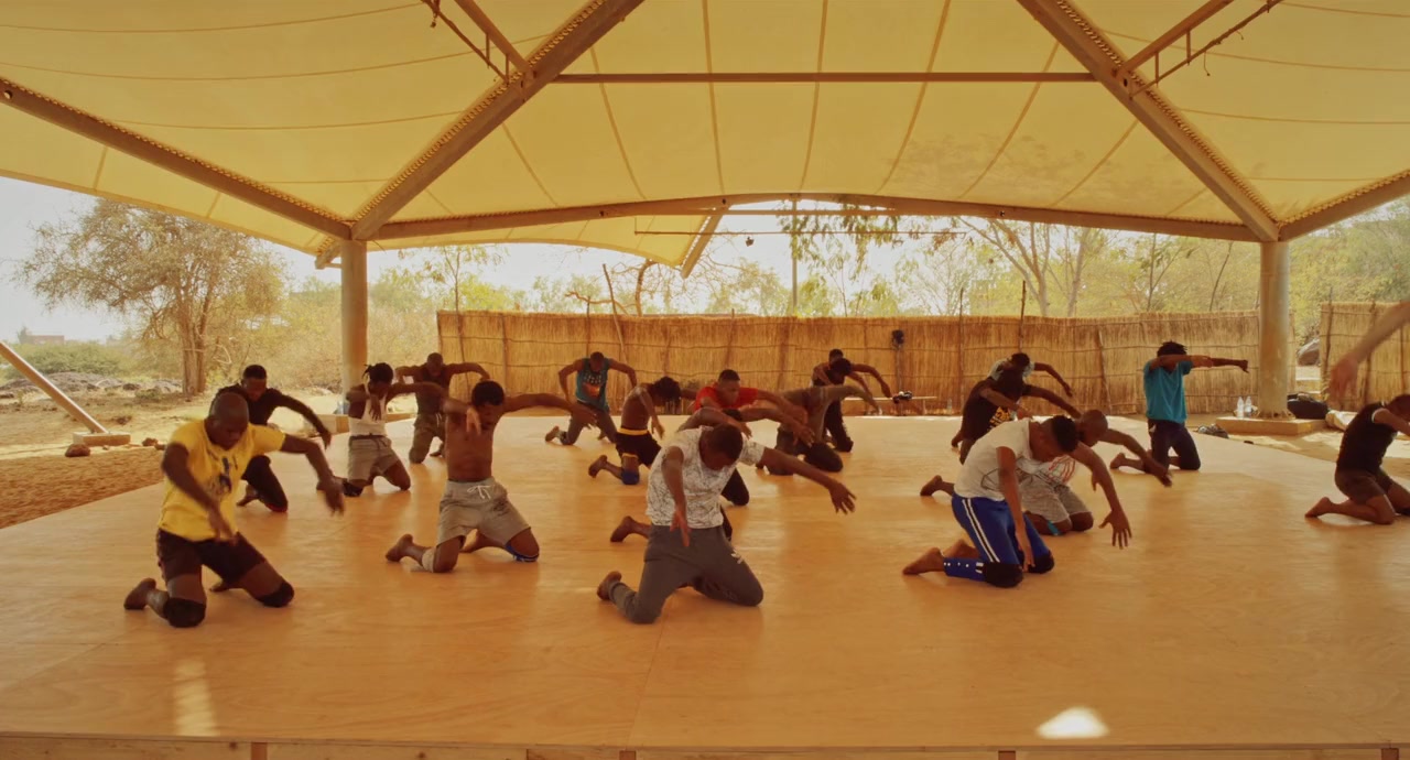 Dancing Pina screenshot 3