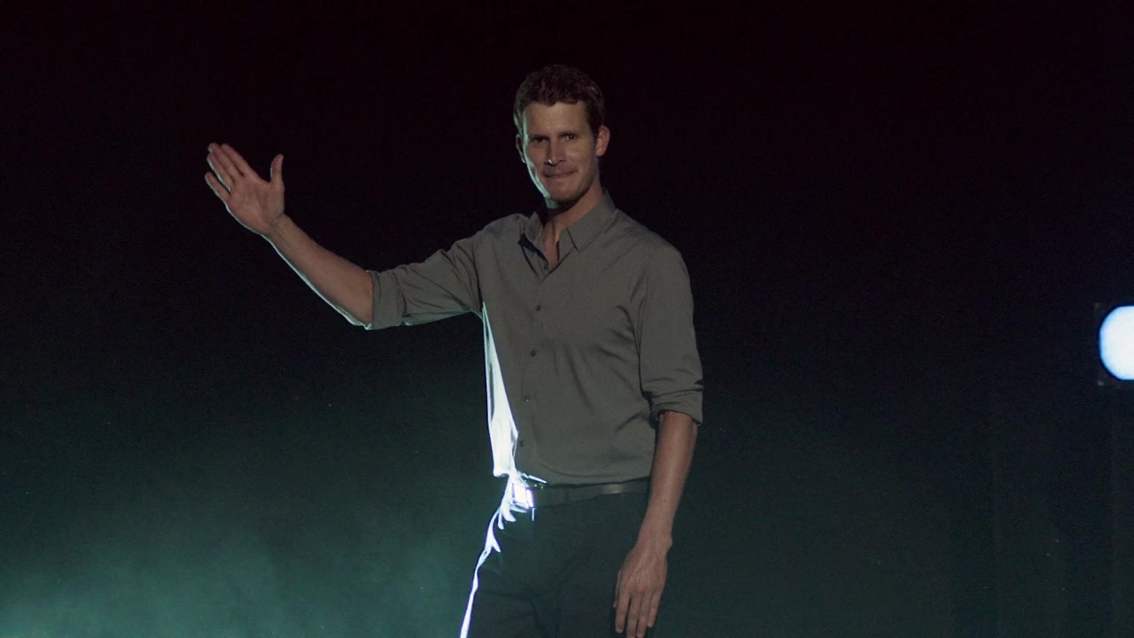Daniel Tosh: People Pleaser screenshot 3