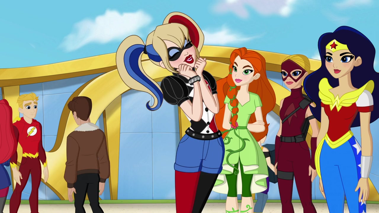 DC Super Hero Girls: Super Hero High screenshot 1