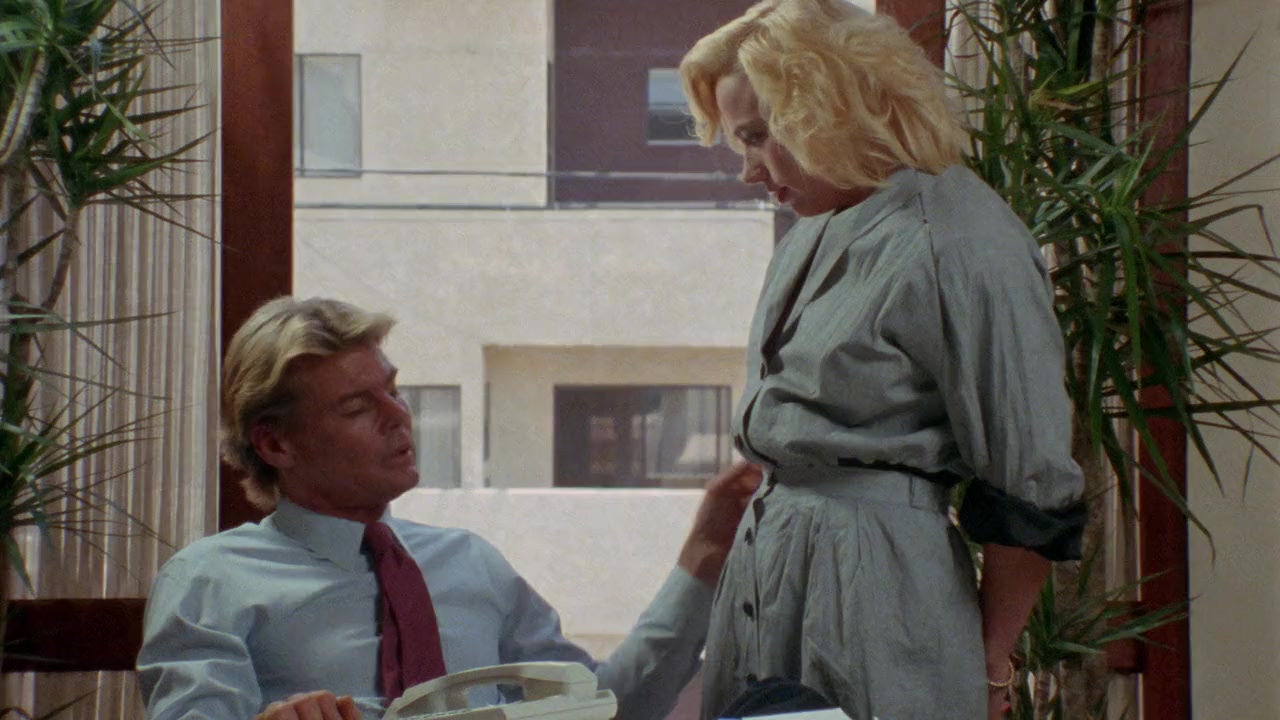 Deadly Embrace screenshot 1