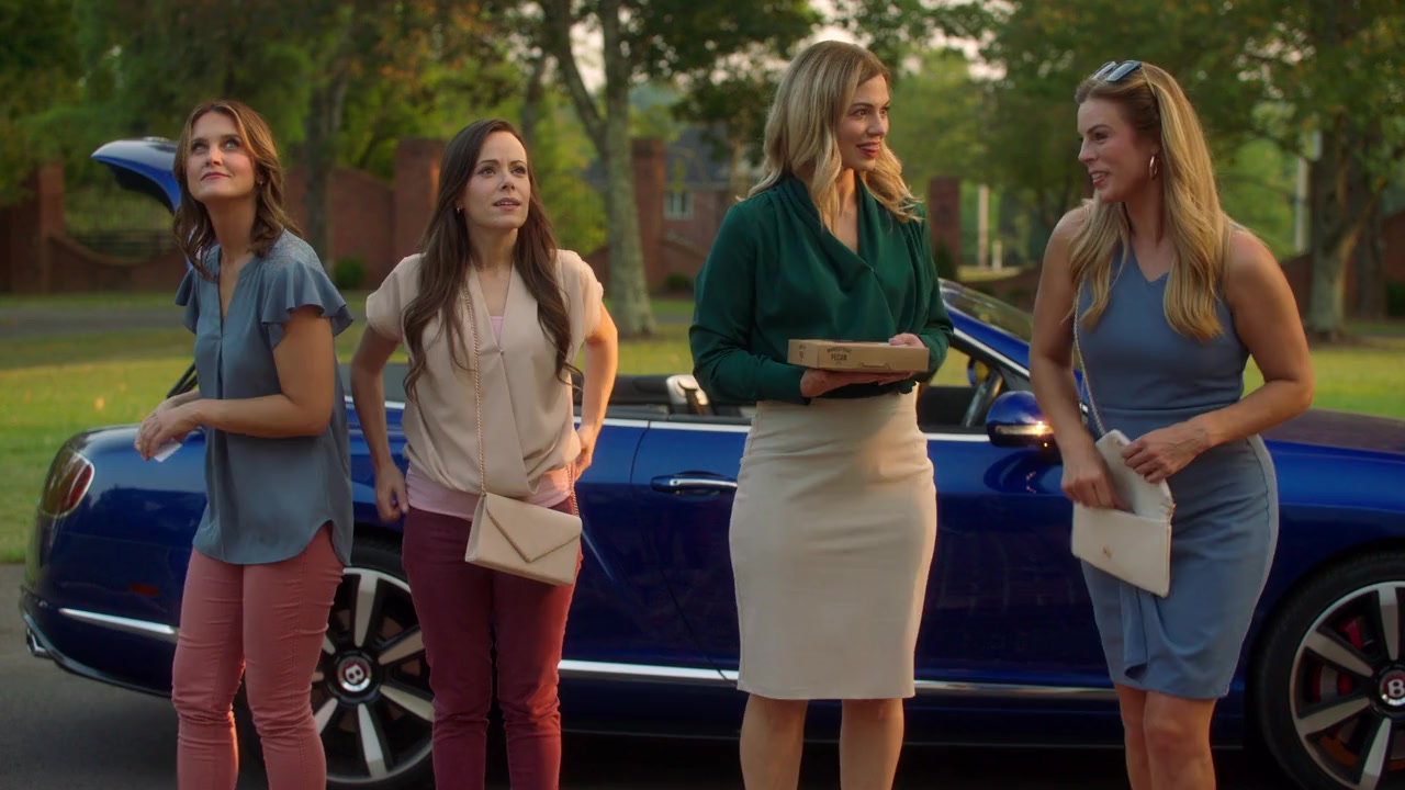 Deadly Girls Trip screenshot 1