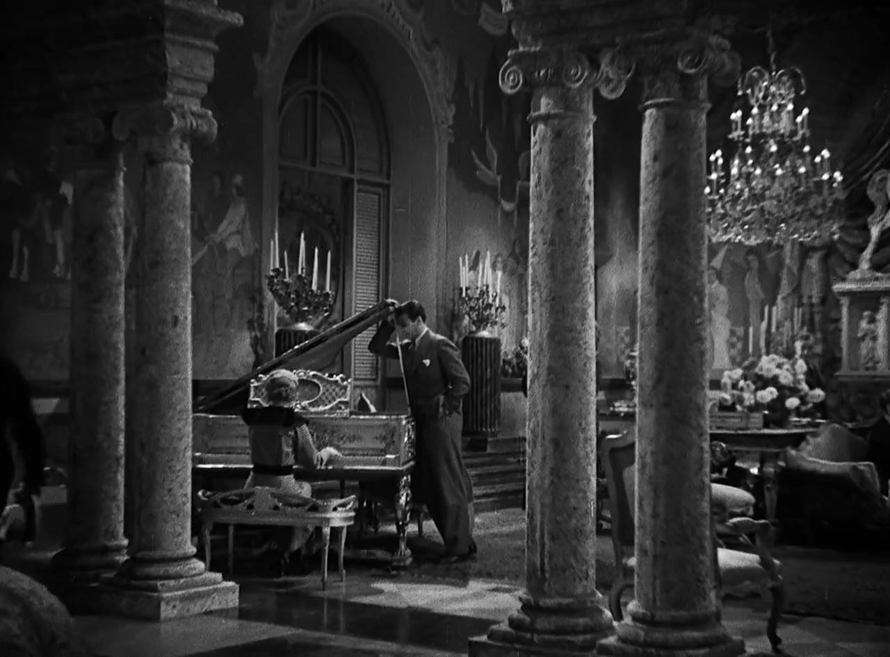 Death Takes a Holiday screenshot 2