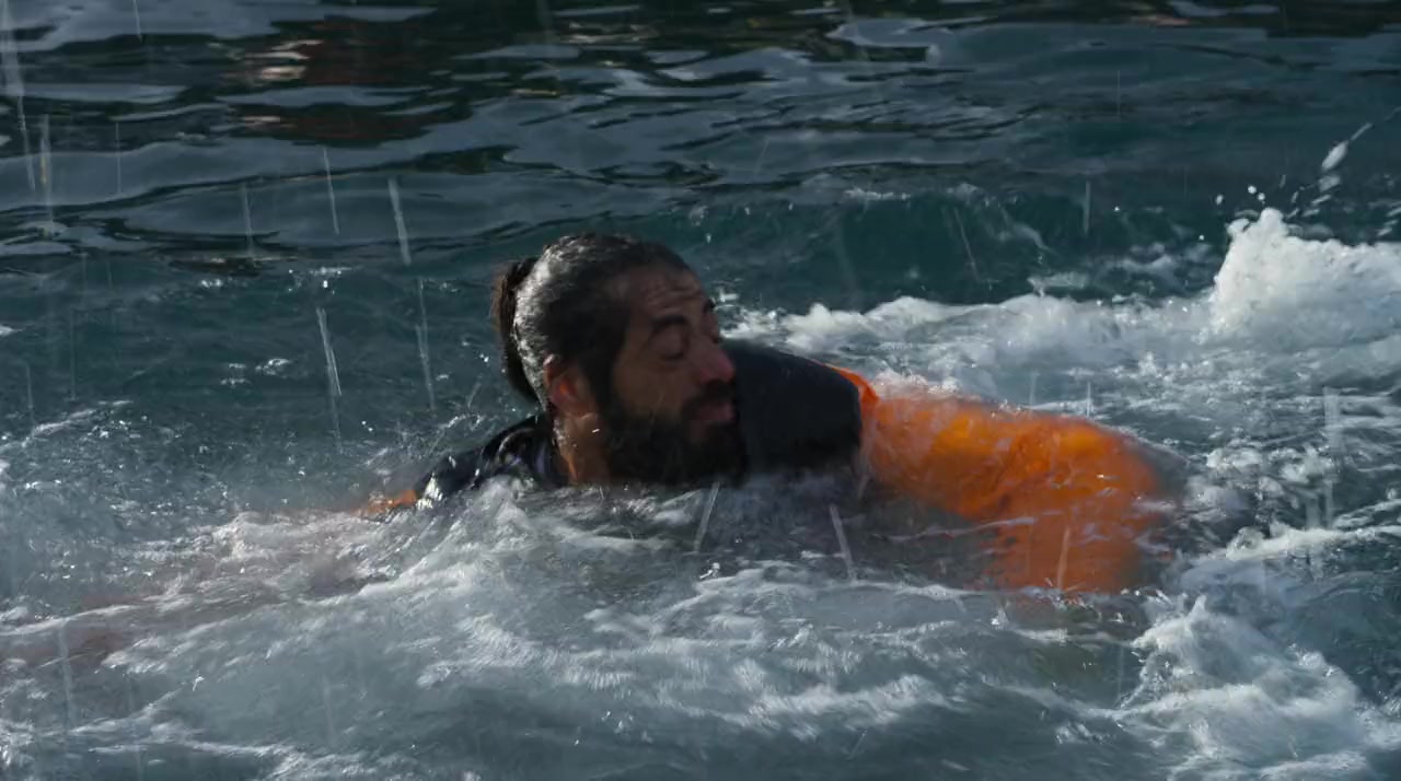Deep Blue Sea 2 screenshot 2