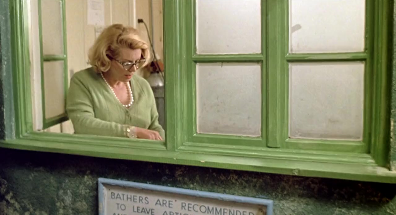 Deep End screenshot 2