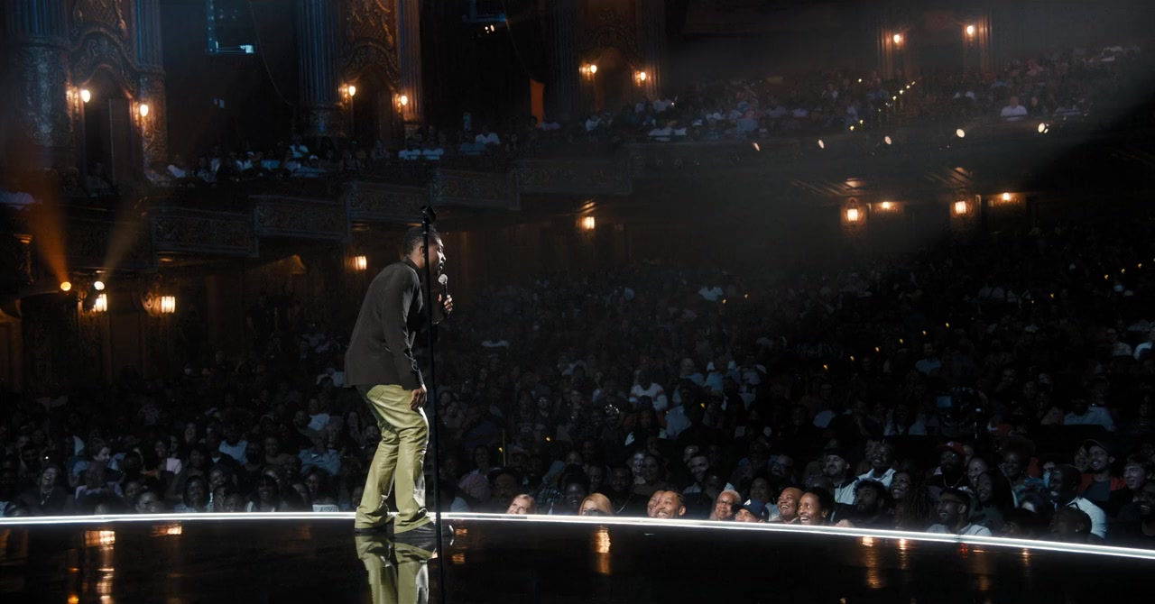 Deon Cole: Charleen's Boy screenshot 2