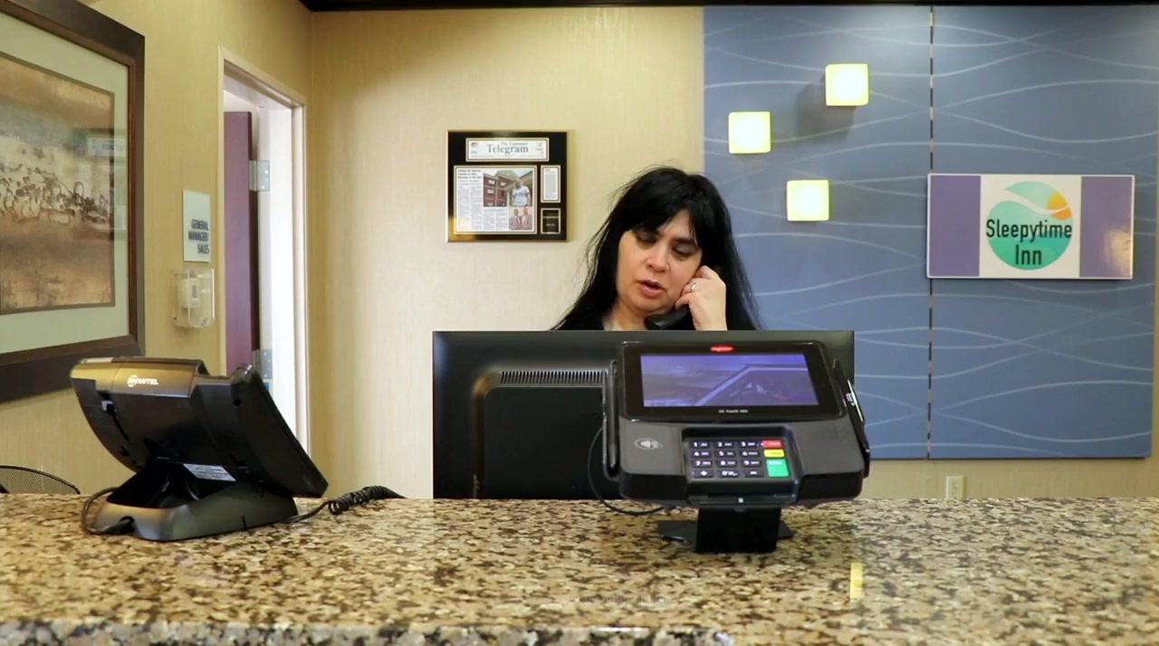 Desk Clerk screenshot 2