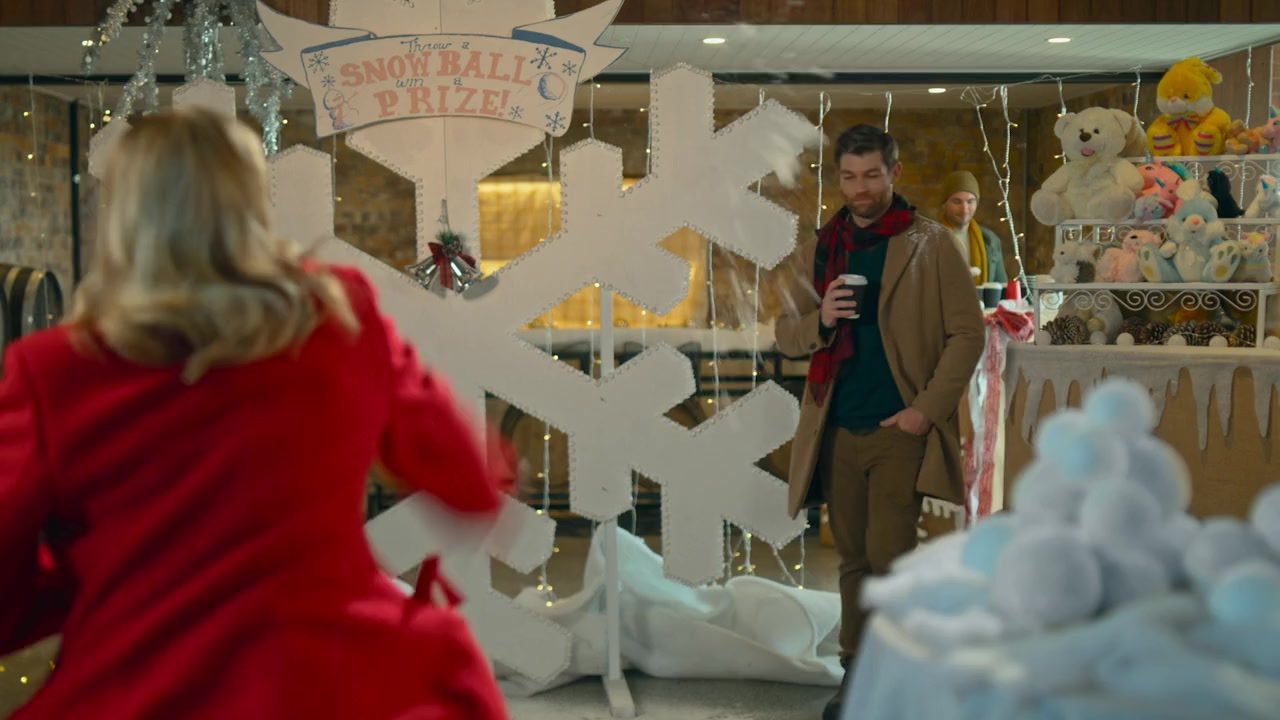 Mistletoe Moments screenshot 2