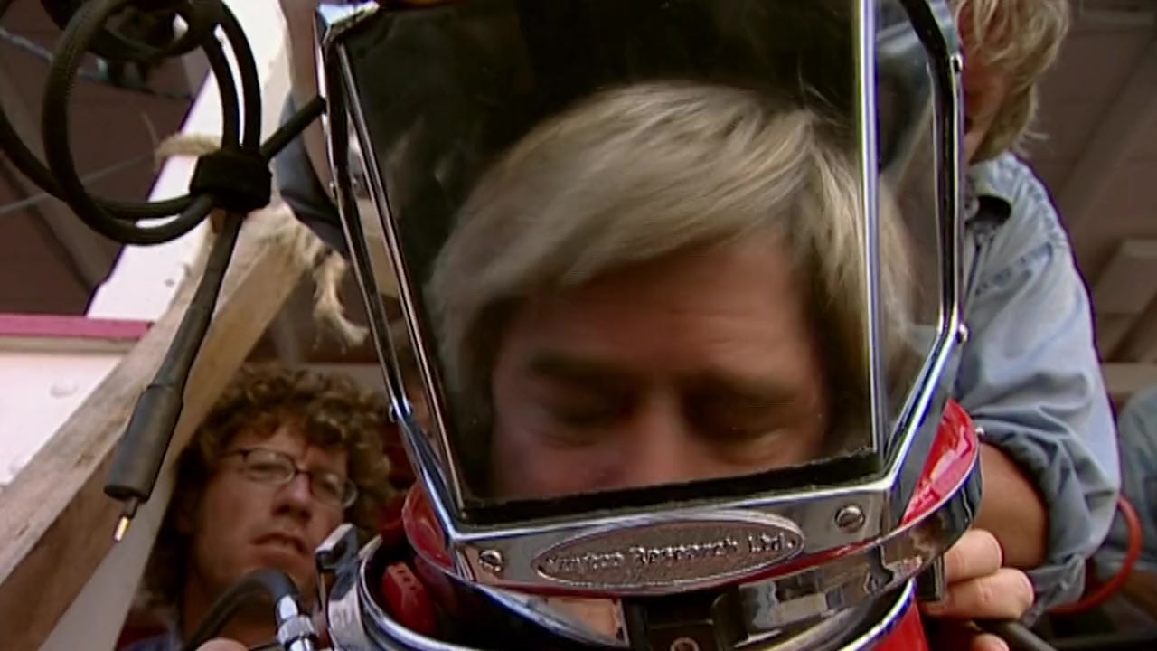 Diving Deep: The Life and Times of Mike deGruy screenshot 2