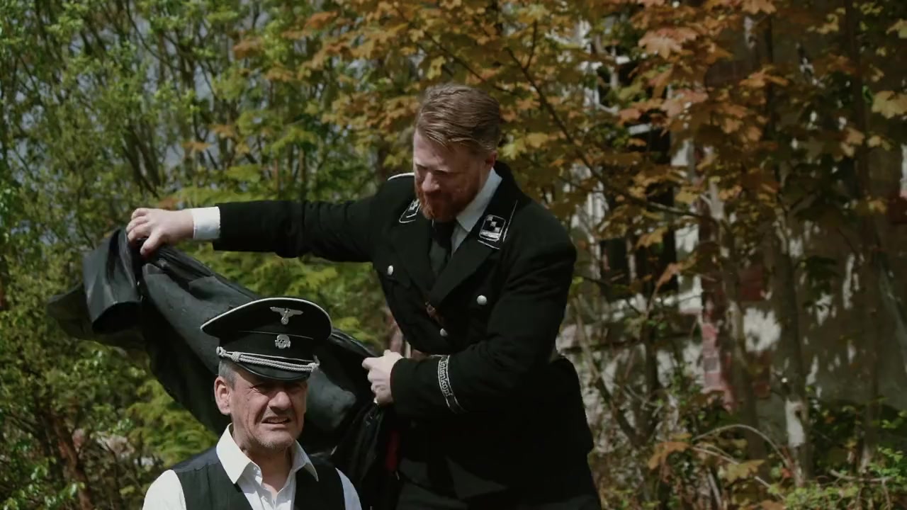 Dick Dynamite: 1944 screenshot 1