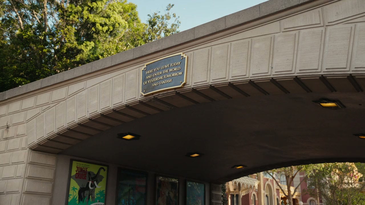 Disney Worldbuilders screenshot 2