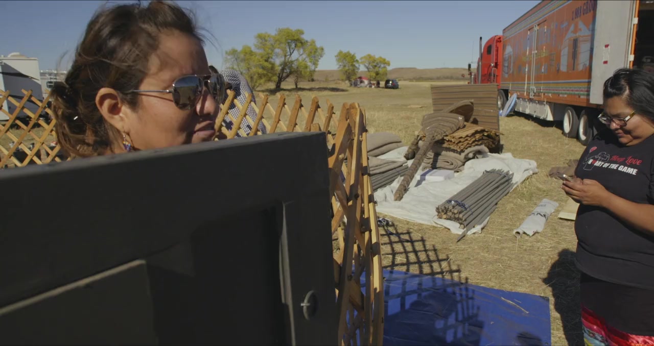 End of the Line: The Women of Standing Rock screenshot 3