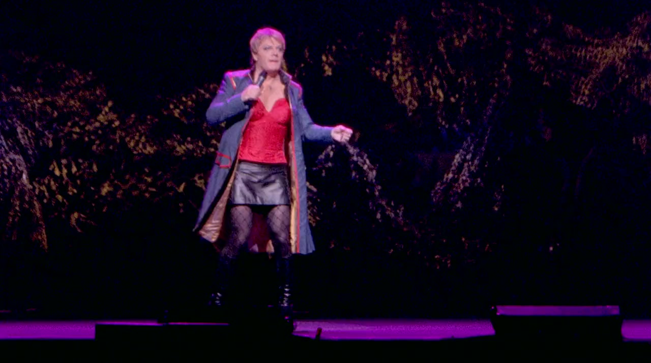 Eddie Izzard: Live from Wembley screenshot 3