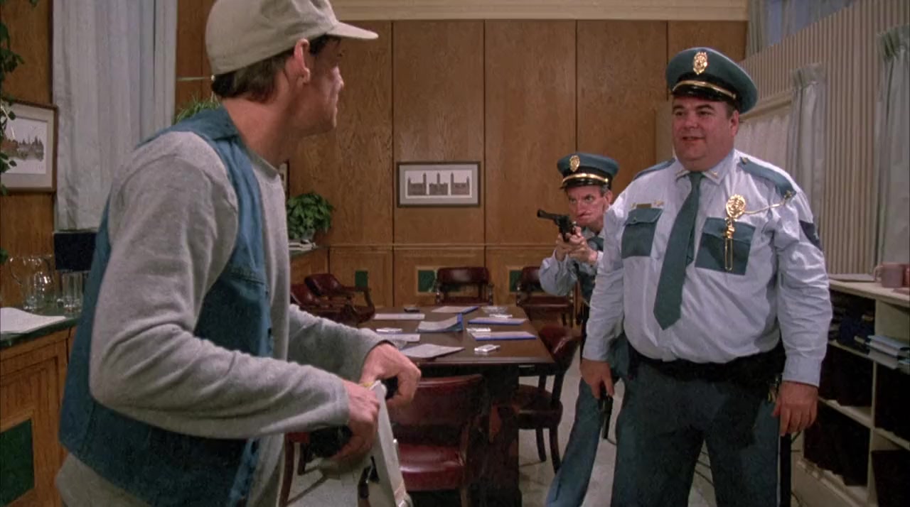 Ernest Goes to Jail screenshot 3