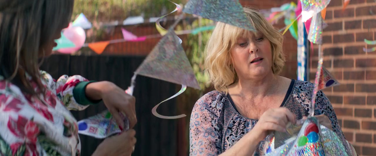 Everybody's Talking About Jamie screenshot 2