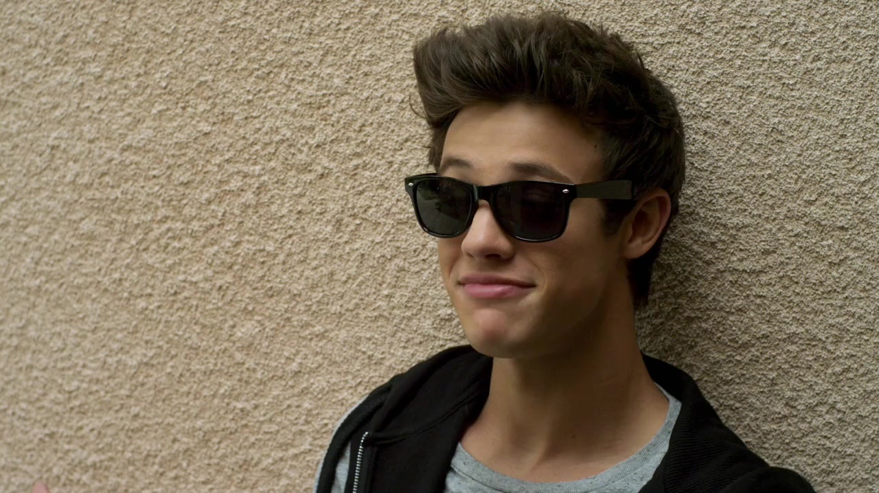 Expelled screenshot 1
