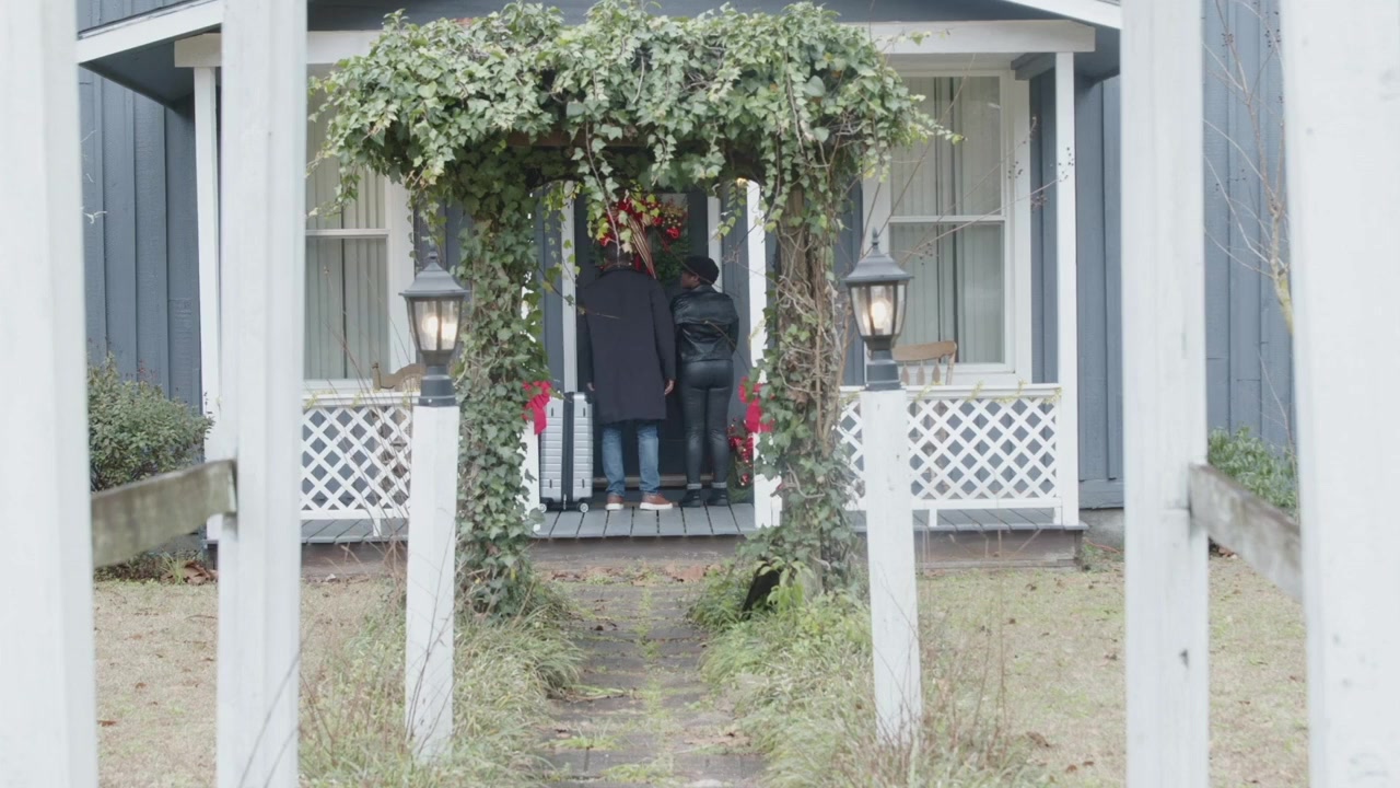 For the Love of Christmas 2: A Heart for the Holidays screenshot 3