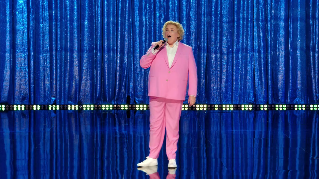 Fortune Feimster: Crushing It screenshot 3