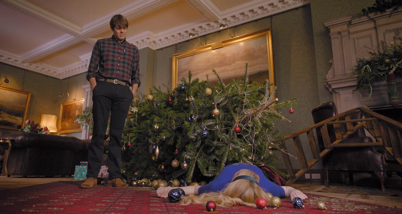 Father Christmas Is Back screenshot 1