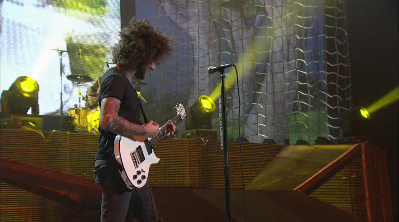 Fall Out Boy: Live from UCF Arena screenshot 2