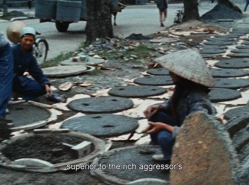 Loin du Vietnam screenshot 2