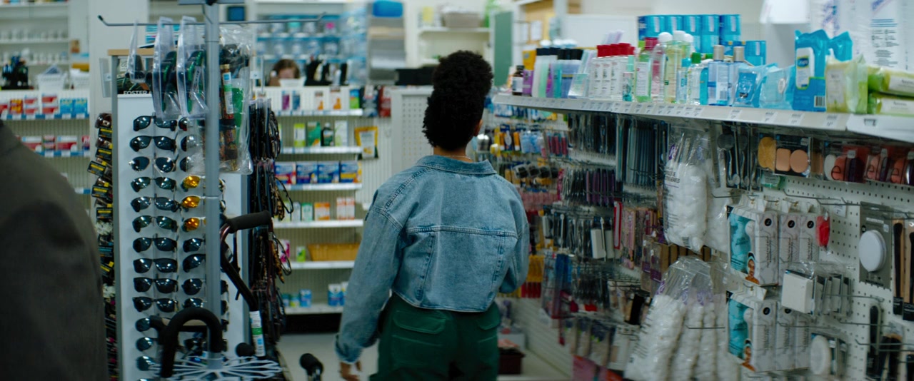 Fitting In screenshot 1