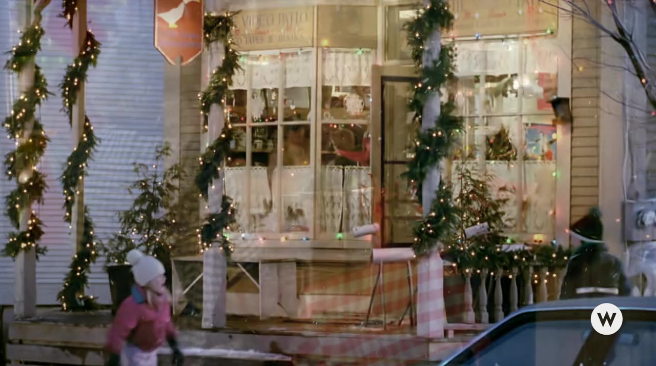 Finding Christmas screenshot 1
