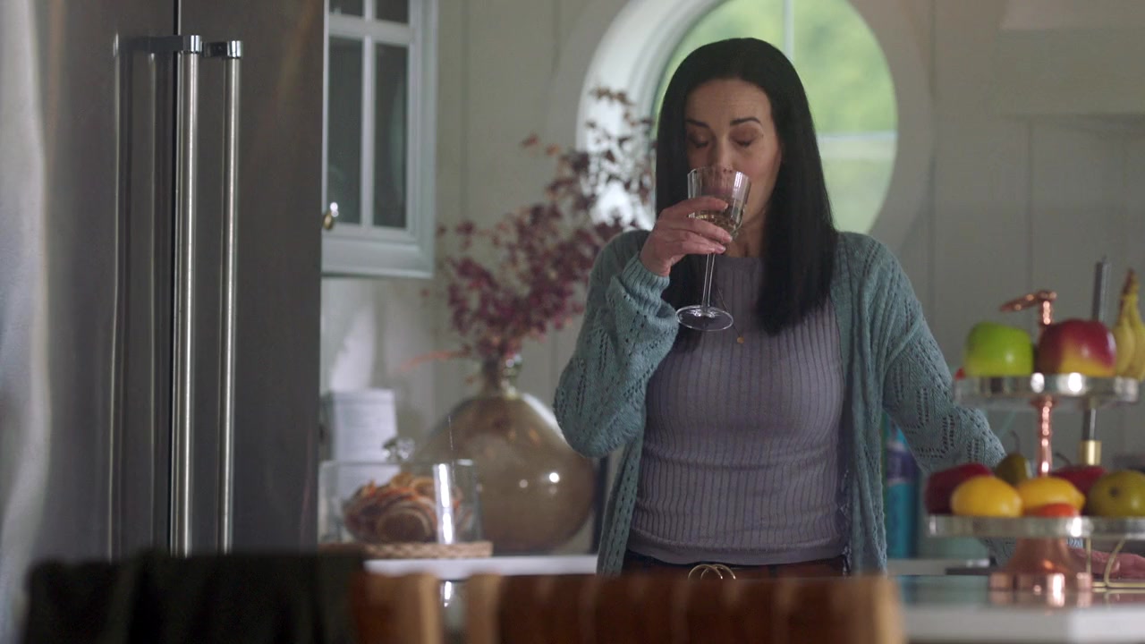 Her Husband's Secret Life screenshot 3