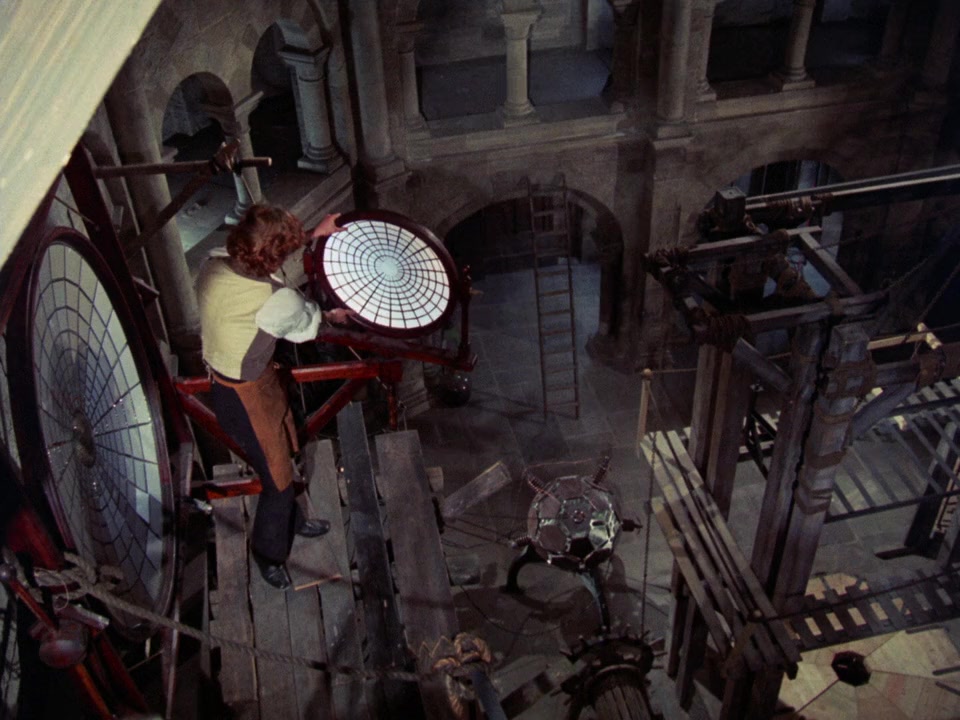 Frankenstein: The True Story screenshot 1
