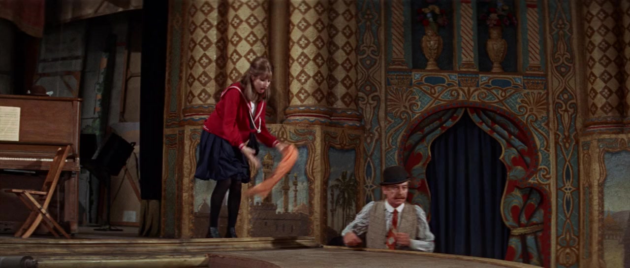 Funny Girl screenshot 3
