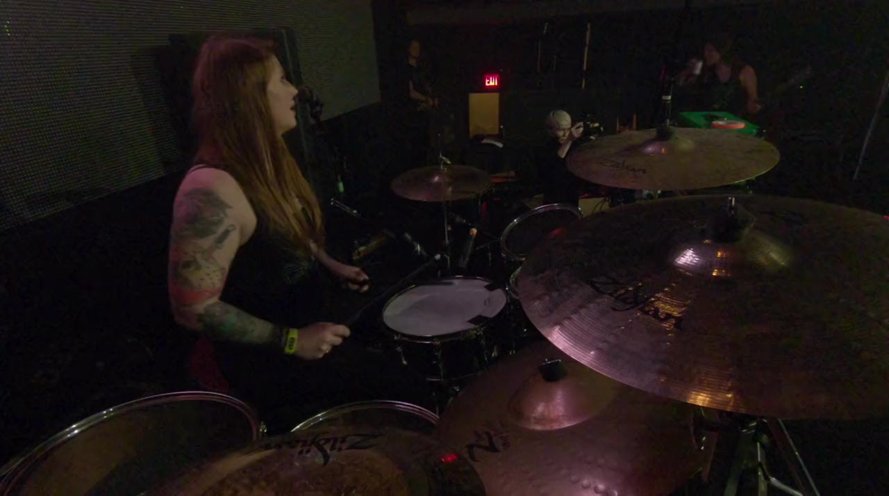 Kittie: Live at the London Music Hall screenshot 3