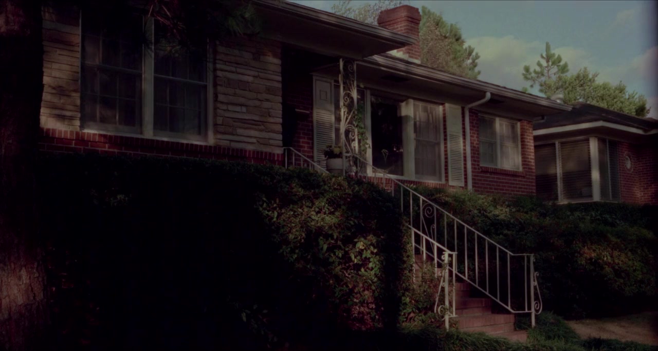 Kiss of the Tarantula screenshot 2