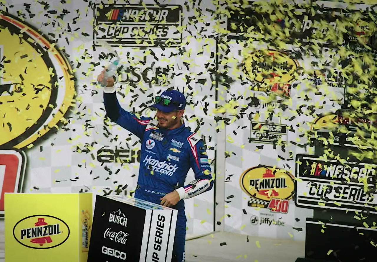 Kyle Larson vs. The Double screenshot 1