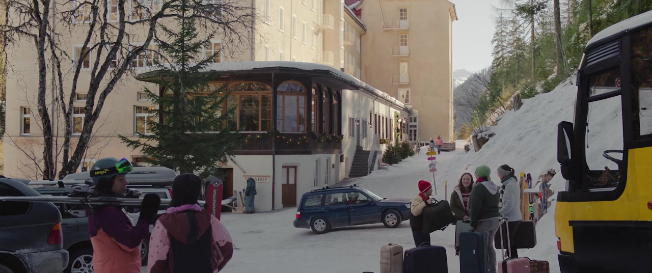 Hotel Sinestra screenshot 1