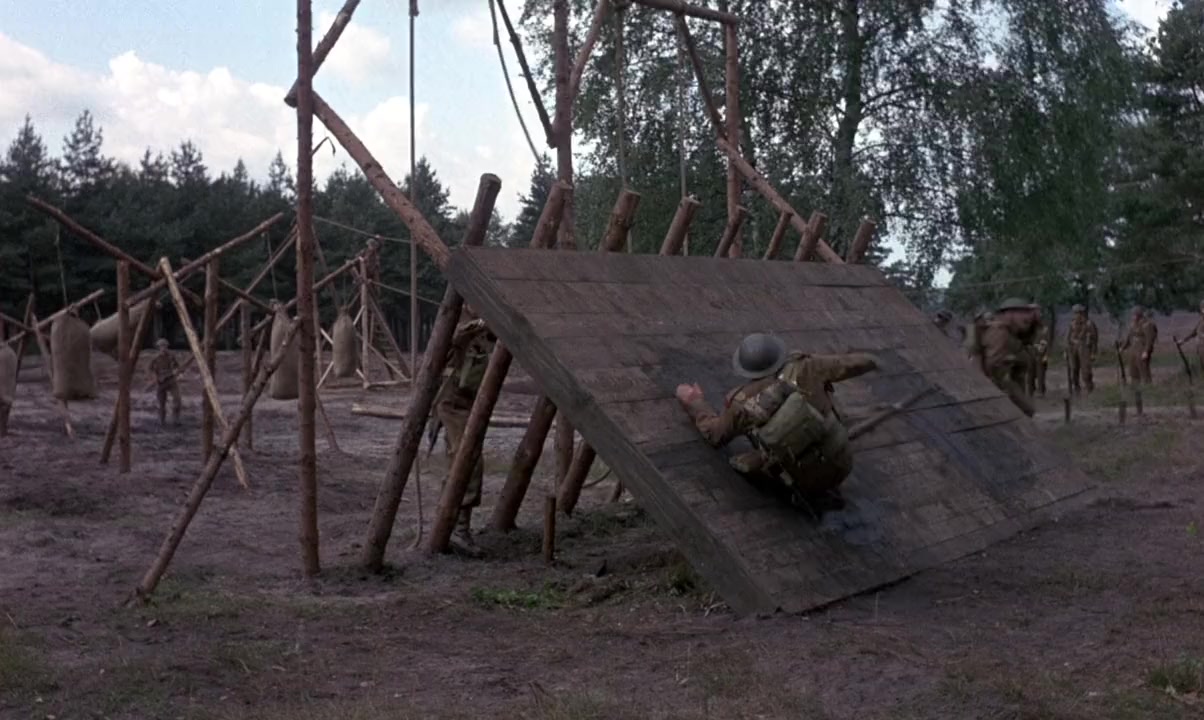 How I Won the War screenshot 2