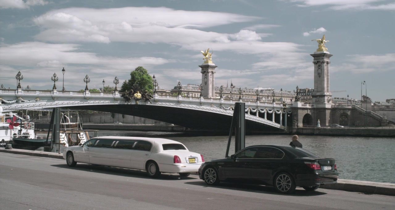 Holy Motors screenshot 1